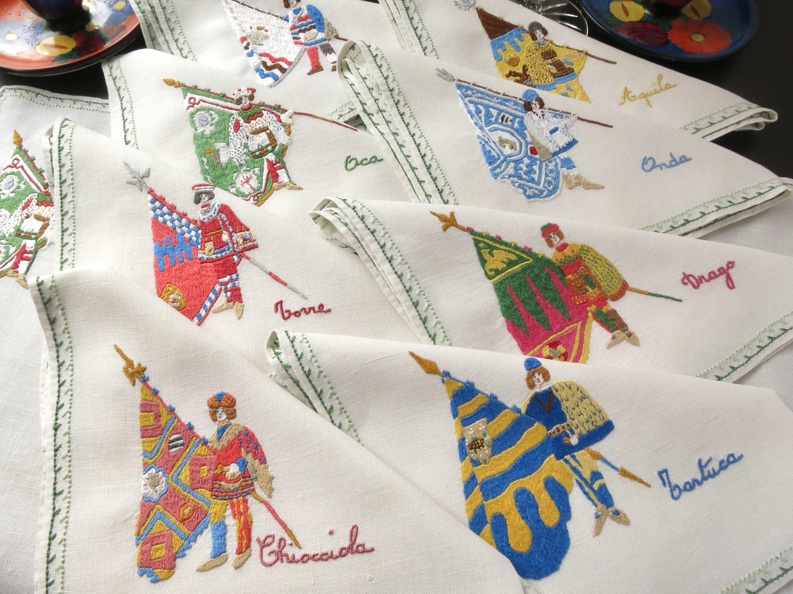 Palio di Siena Flag Bearers Vintage Rapisardi 16pc Placemat Set for 8