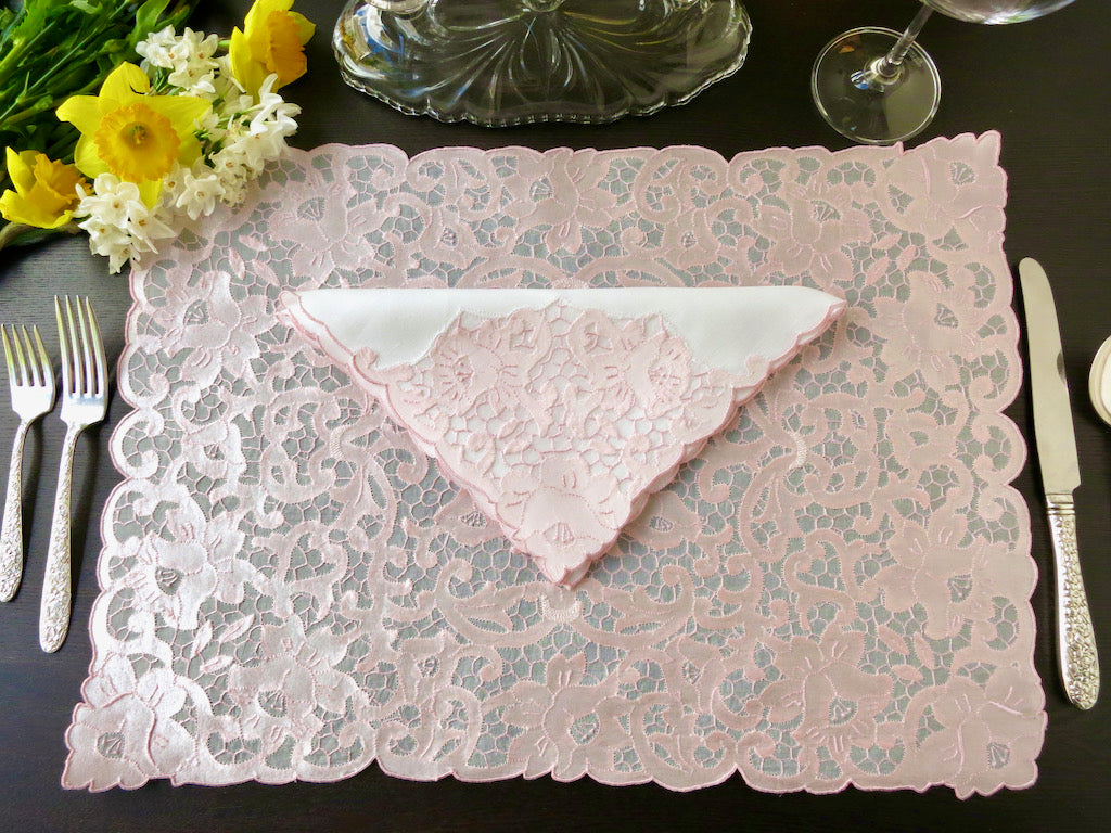 Pink Satin Flowers &amp; Honeycomb Vintage Madeira 16pc Placemat Setting for 8