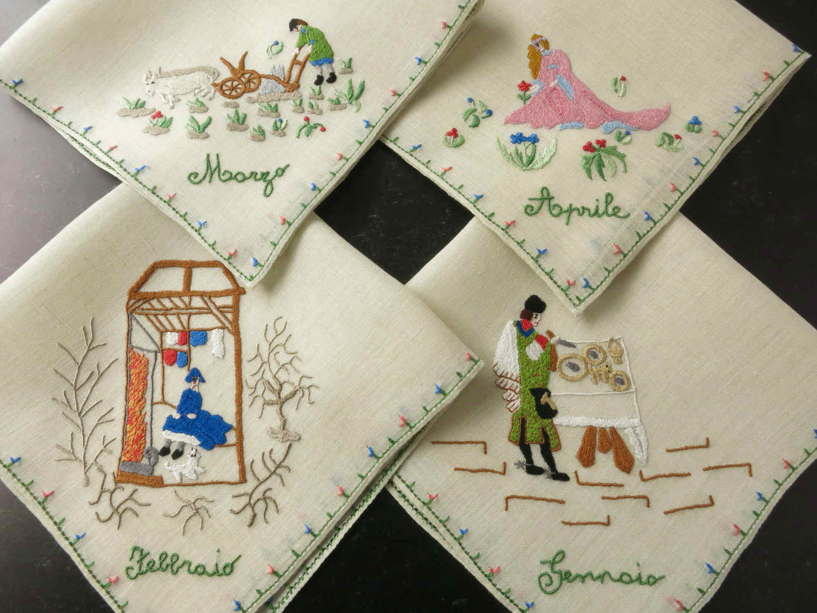 Medieval Theme Vintage Rapisardi Italian Embroidery - 12 Napkins