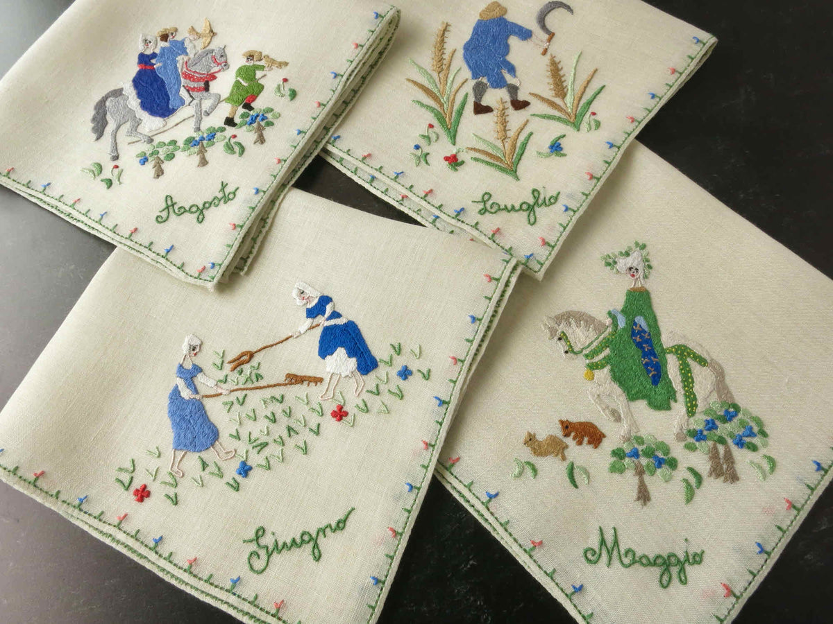 Medieval Theme Vintage Rapisardi Italian Embroidery - 12 Napkins