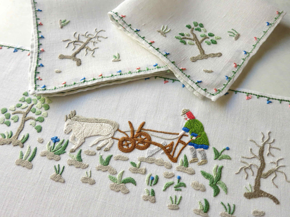 Medieval Farmer Vintage Rapisardi Italian Embroidered 3pc Breakfast Set