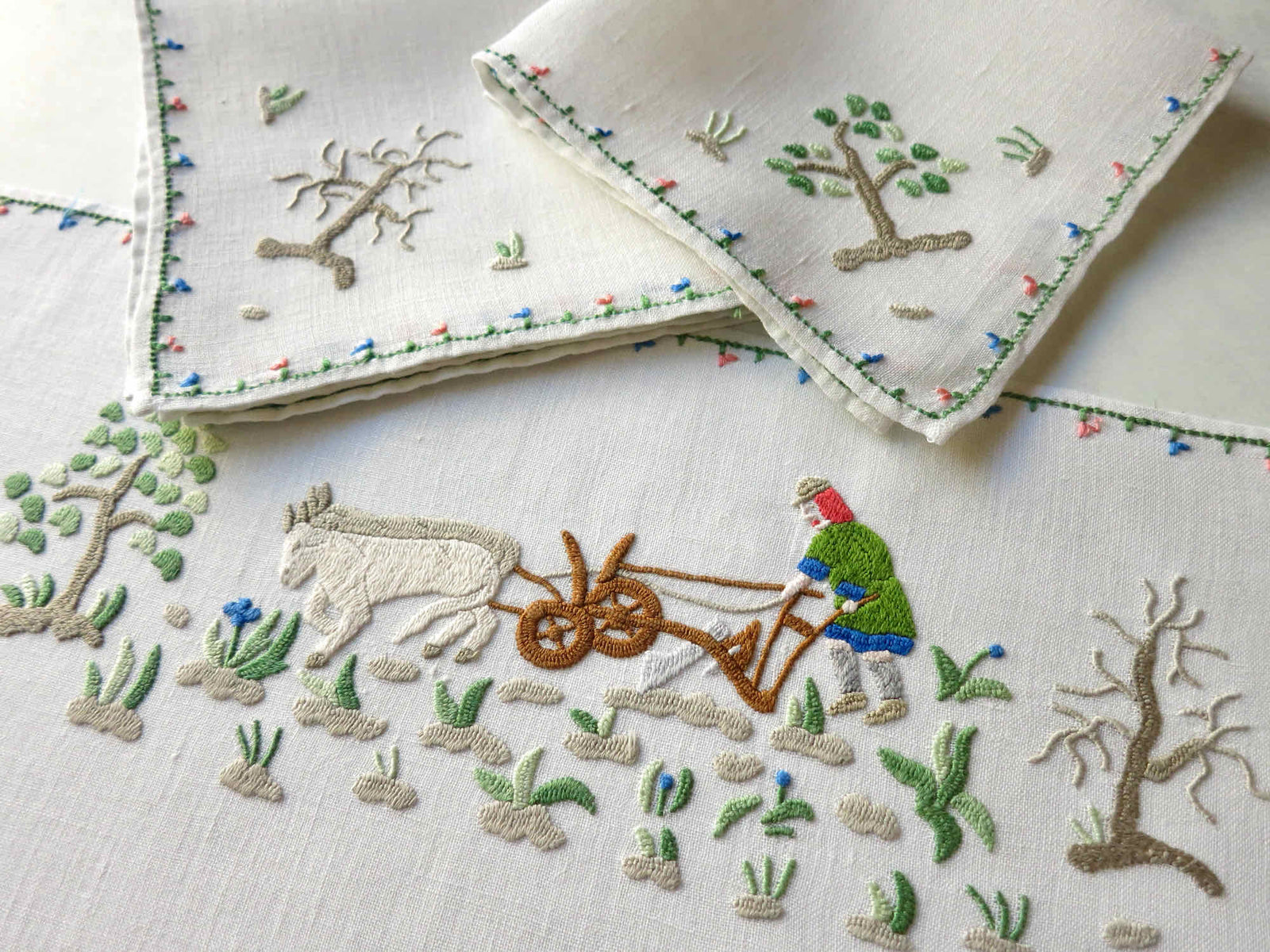 Medieval Farmer Vintage Rapisardi Italian Embroidered 3pc Breakfast Set