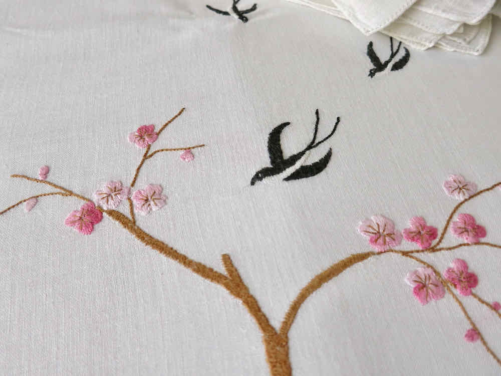 Magpies & Cherry Blossoms Vintage Italian Linen 68x90" Tablecloth & 12 Napkins