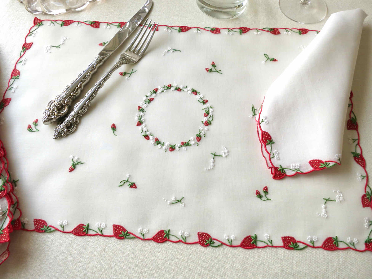 &quot;Strawberry&quot; Marghab Vintage Madeira Embroidered 16pc Placemat Set for 8