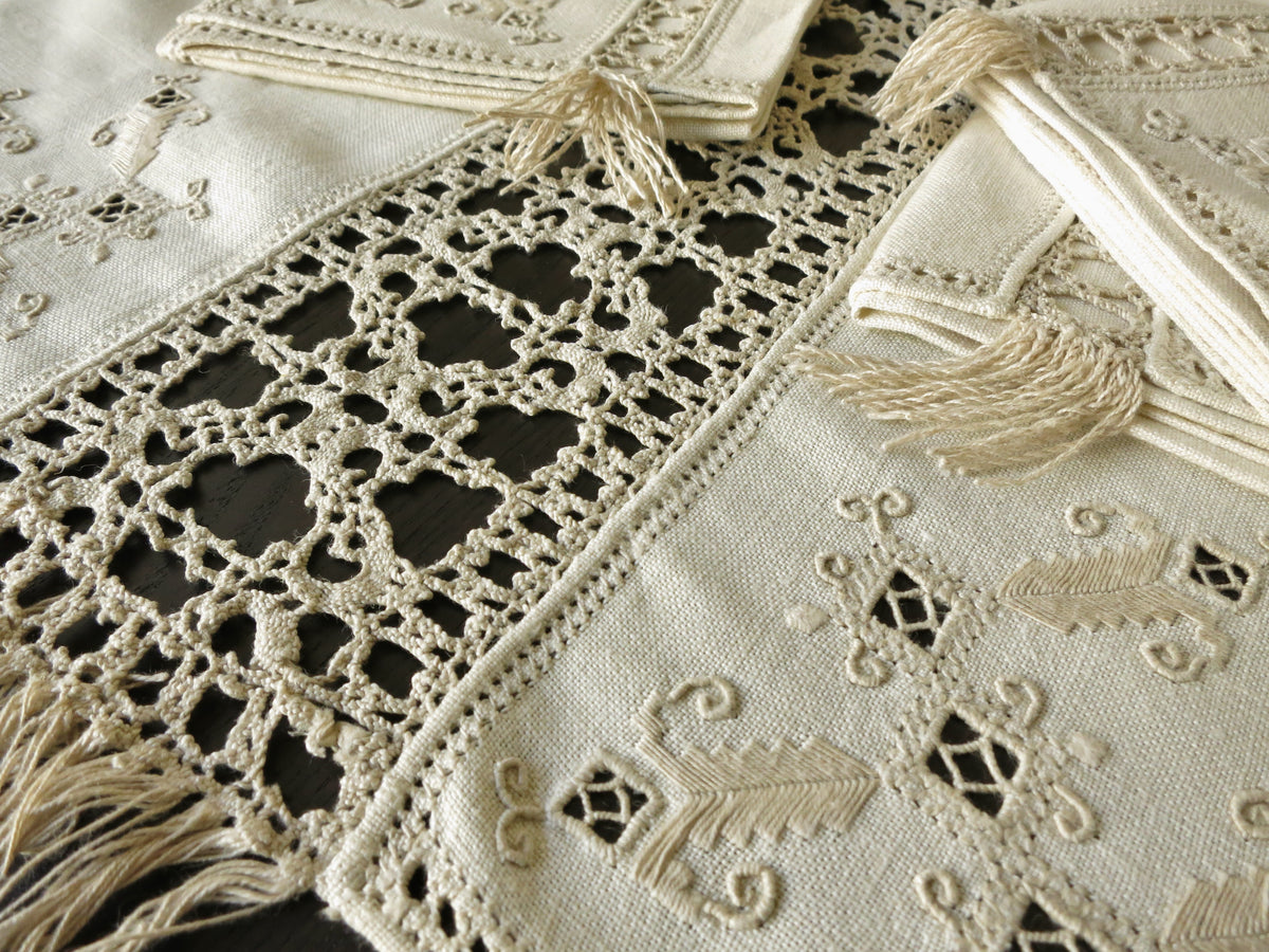 Fringed Antique Italian Linen &amp; Lace Tablecloth 12 Napkins 70x120&quot;