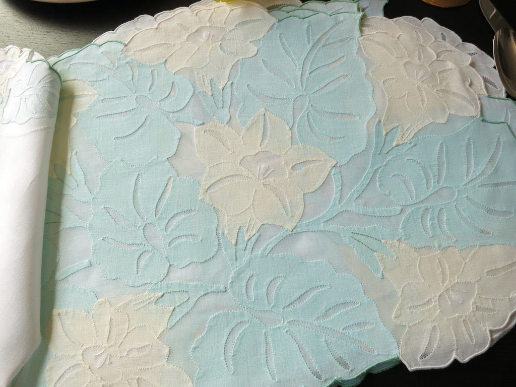 Lush Leaves &amp; Flowers Vintage Madeira 24pc Placemat Set for 12