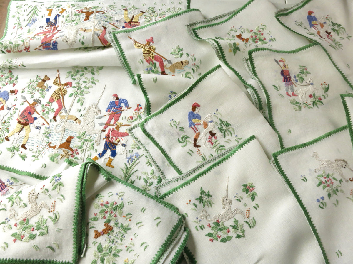 "Hunt of the Unicorn" Vintage Italian Embroidery 25pc Placemat Set for 12