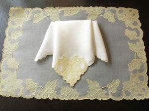 "Grape" Marghab Vintage Madeira 16pc Placemat Set for 8